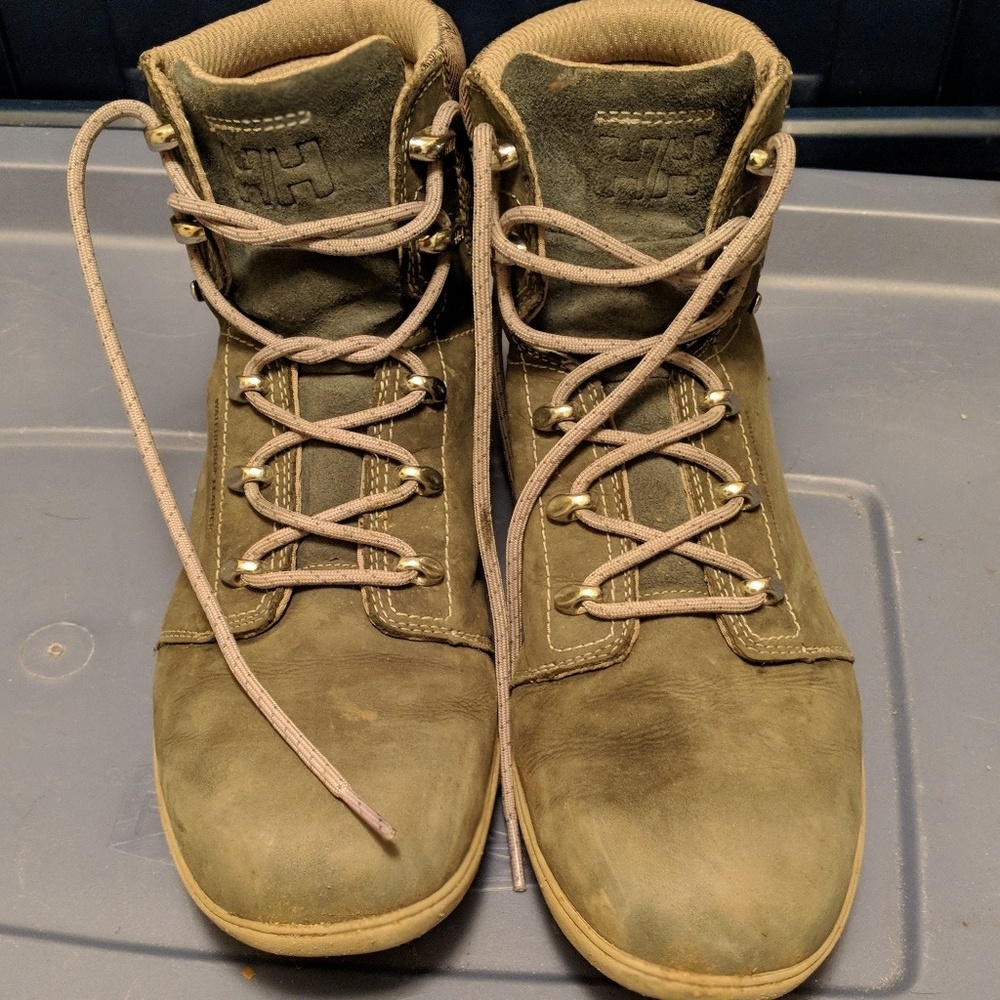 Helly Hansen boots